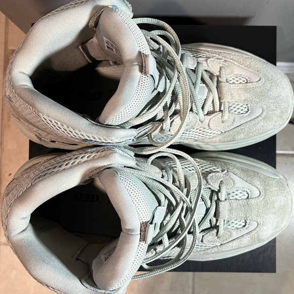 Yeezy Desert Boot Salt Size 10.5 - Picture 5 of 10